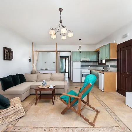 Апартаменты Cedrus And Sea, Beachfront House, Gennadi, Rhodes *