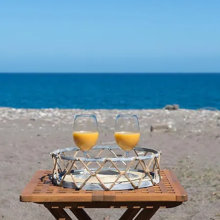 Cedrus And Sea, Beachfront House, Gennadi, Rhodes Lägenhet *