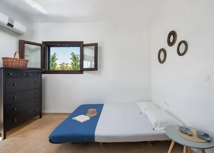 Cedrus And Sea, Beachfront House, Gennadi, Rhodes Lägenhet Gennadi