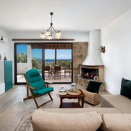 Cedrus And Sea, Beachfront House, Gennadi, Rhodes Appartement